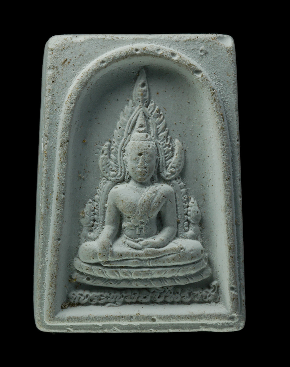 พระผงกล่องขาว17 (151)p.jpg - พระพุทธชินราชเนื้อผงจักรพรรดิ์หลวงปู่ดู่ วัดสระแก สร้างโดยหลว งตาม้าวัดถ้ำเมืองนะ เชียงดาว จ.เชียงใหม่ | https://kamulet.in.th